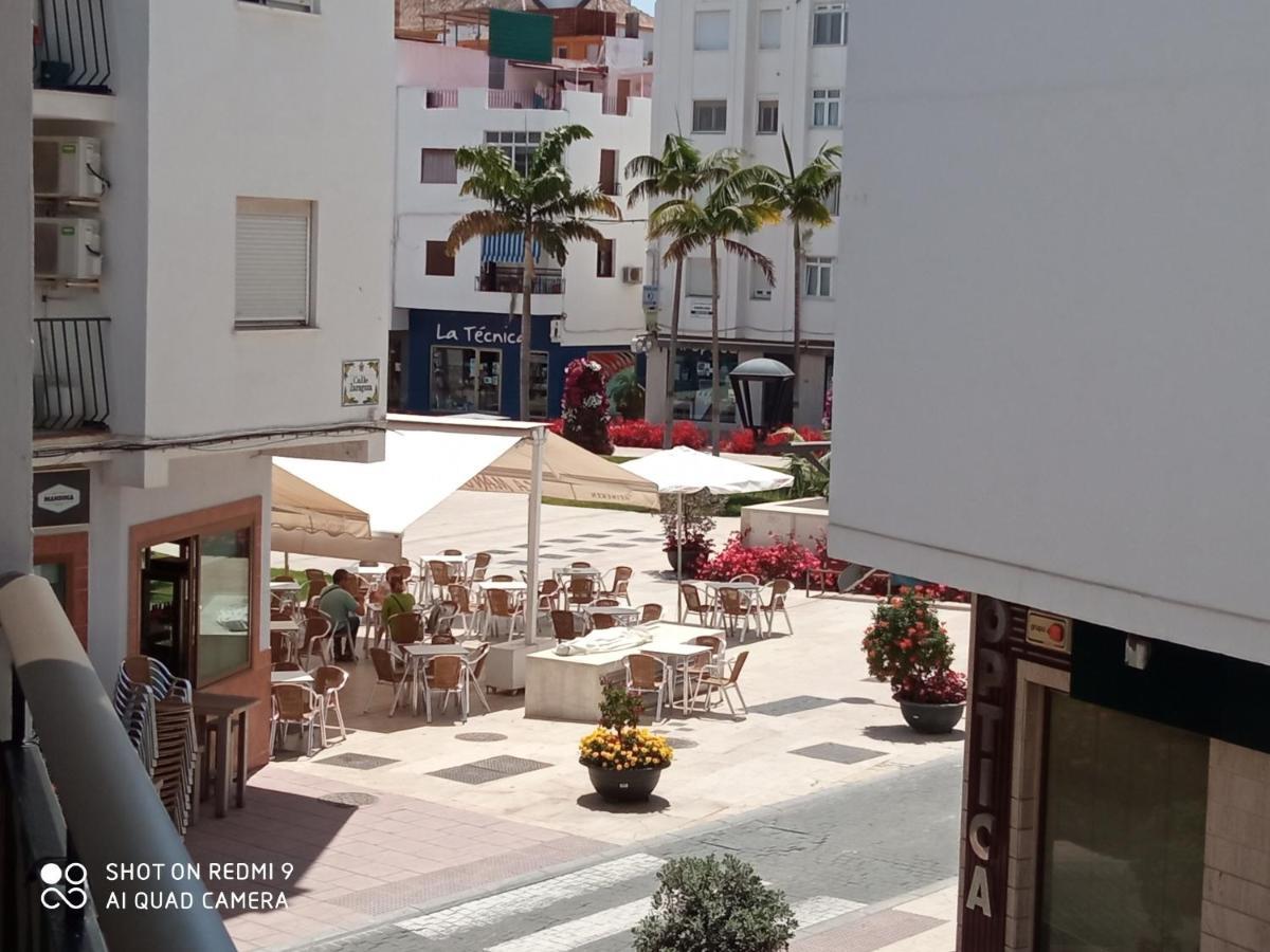 Apartamento Centro Historico Estepona Luaran gambar